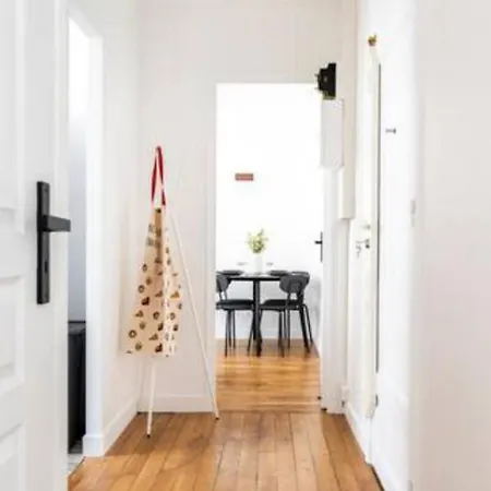 The Square, Paris-Asnieres, Private Apartment With Bedroom And Living Room Extérieur photo