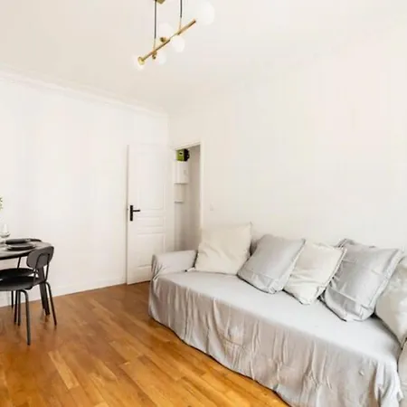 The Square, Paris-Asnieres, Private Apartment With Bedroom And Living Room Extérieur photo