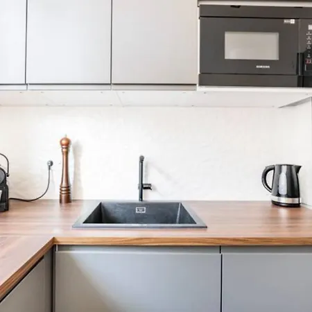 The Square, Paris-Asnieres, Private Apartment With Bedroom And Living Room Extérieur photo