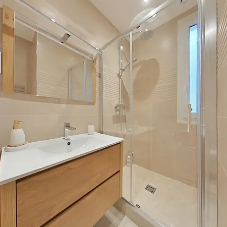 The Square, Paris-Asnieres, Private Apartment With Bedroom And Living Room Extérieur photo
